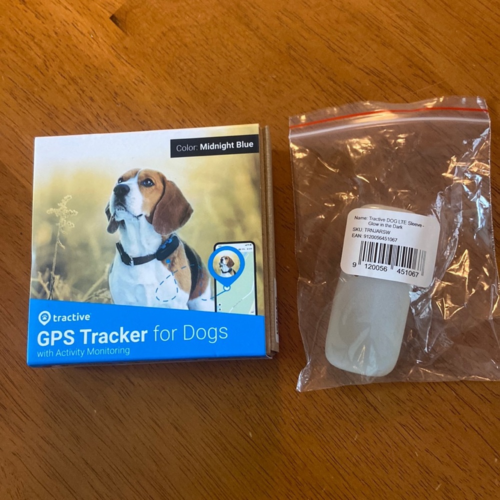 NWT Tractive GPS tracker for dogs
